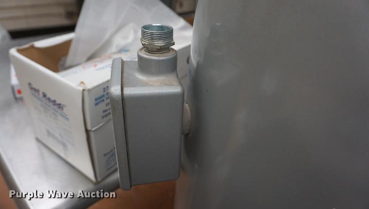 image for item DN9296 Hobart mixer