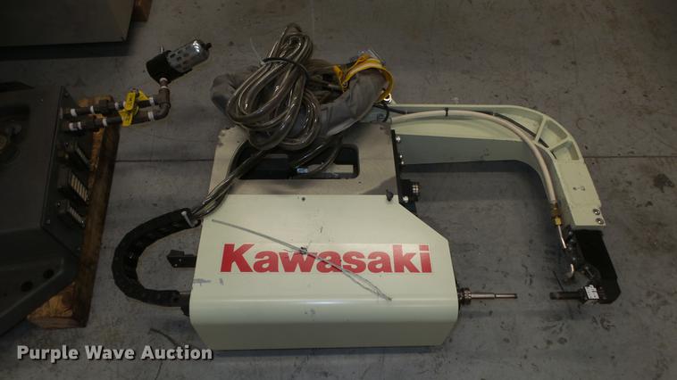image for item DR9536 2005 Kawasaki ZX200S robot