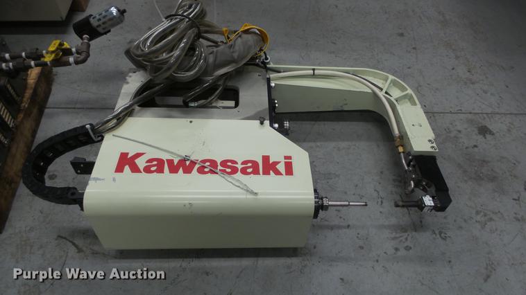 image for item DR9536 2005 Kawasaki ZX200S robot