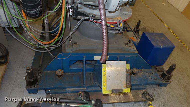 image for item DR9537 Motoman ES200N robot