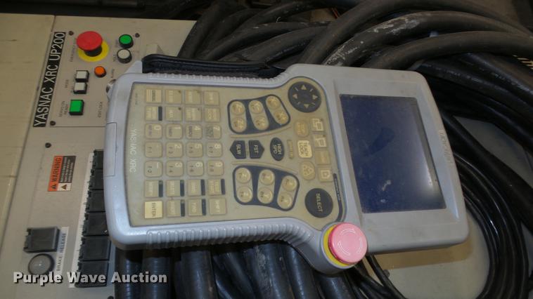 image for item DR9538 Motoman UP200 robot