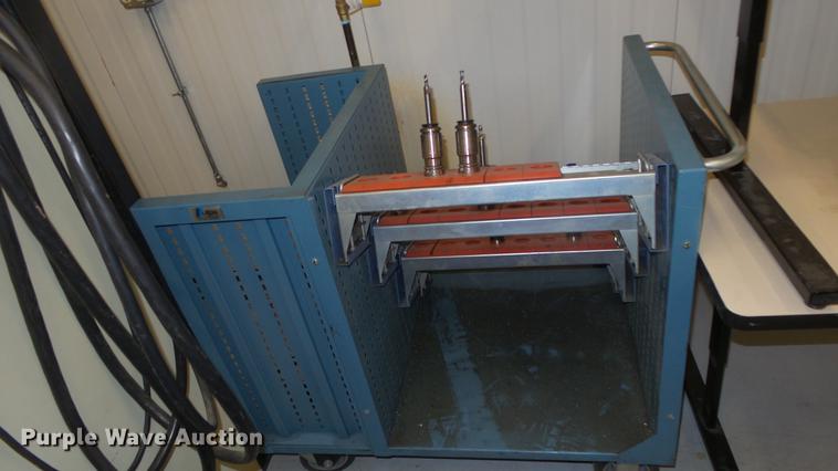 image for item DR9538 Motoman UP200 robot