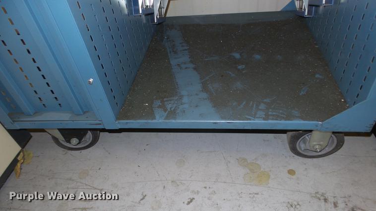 image for item DR9538 Motoman UP200 robot