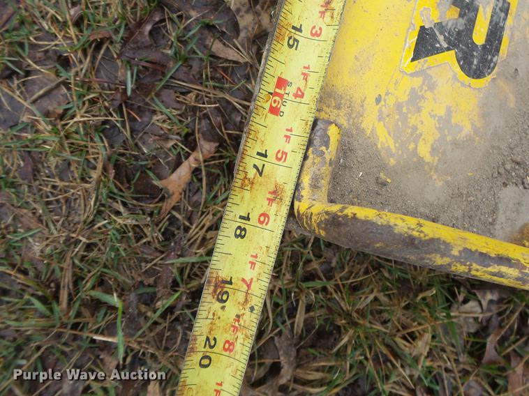 image for item DS9571 Wacker compactor