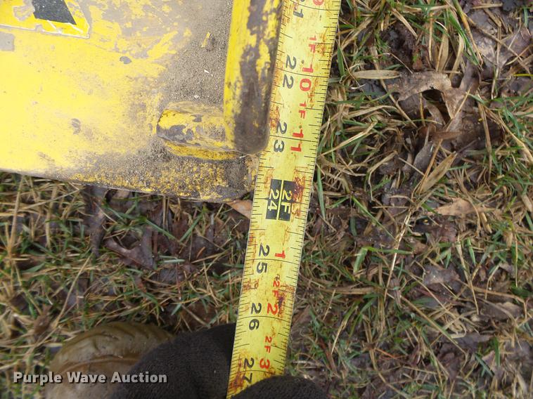 image for item DS9571 Wacker compactor