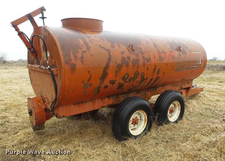image for item DS9572 Calumet S1625 sludge tank trailer