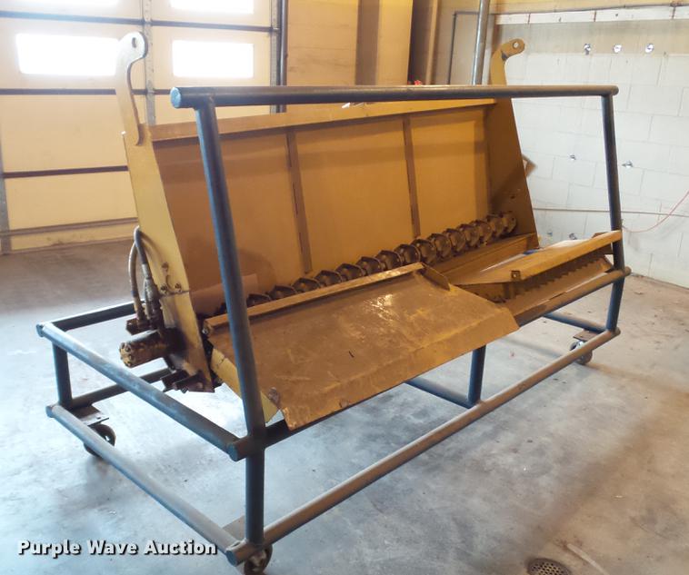 image for item DT9065 Flink HD6 tailgate spreader