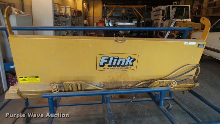 image for item DT9065 Flink HD6 tailgate spreader