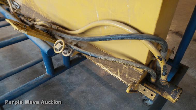 image for item DT9065 Flink HD6 tailgate spreader