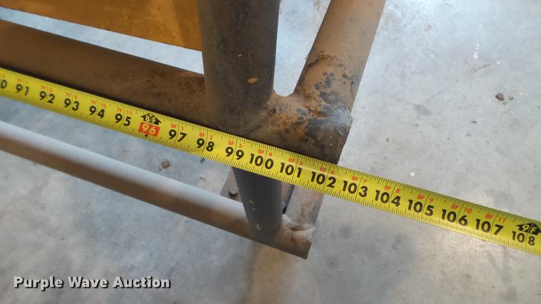 image for item DT9065 Flink HD6 tailgate spreader