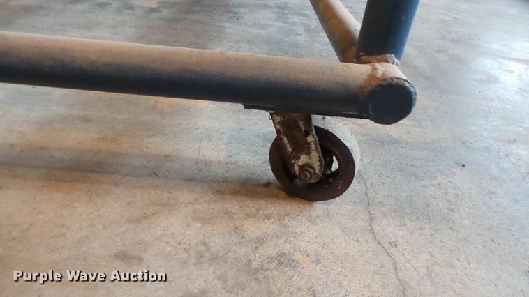 image for item DT9065 Flink HD6 tailgate spreader