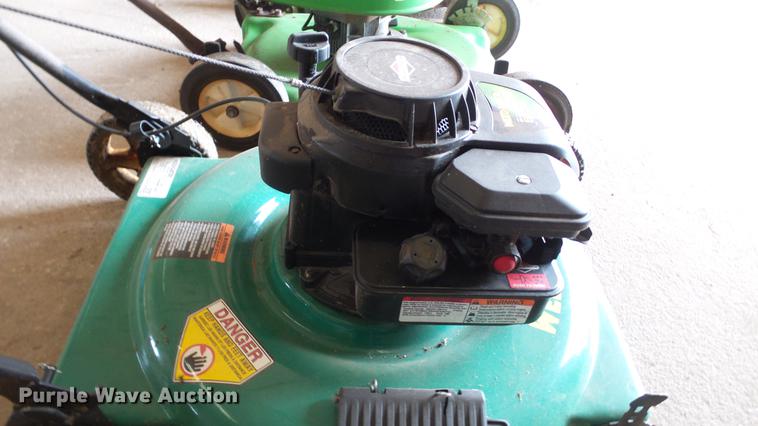 image for item DT9067 (3) lawn mowers