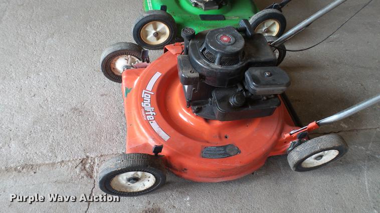 image for item DT9067 (3) lawn mowers