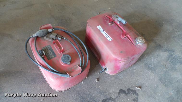 image for item DT9068 (2) boat fuel tanks
