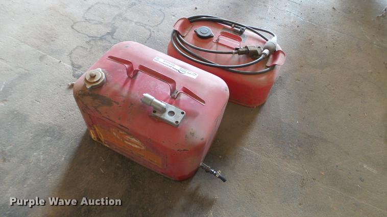 image for item DT9068 (2) boat fuel tanks