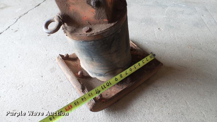 image for item DT9071 Mikasa Sangyo MTR-80 vibratory compactor