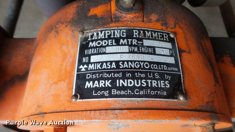 image for item DT9071 Mikasa Sangyo MTR-80 vibratory compactor