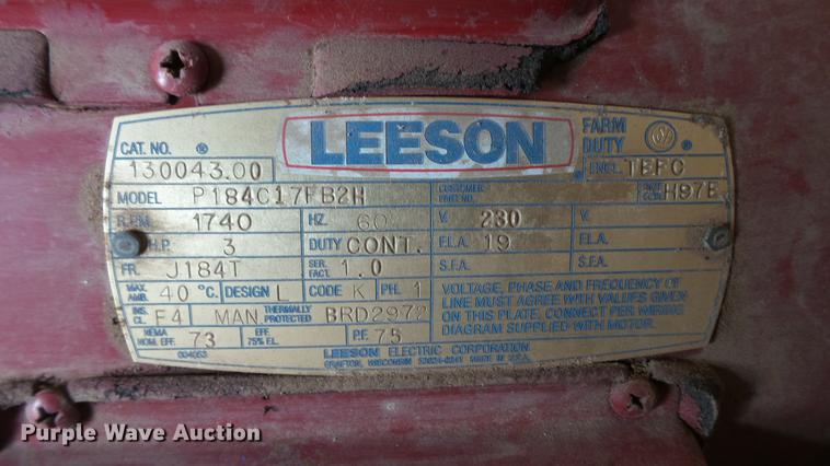 image for item DT9073 Qualair air compressor