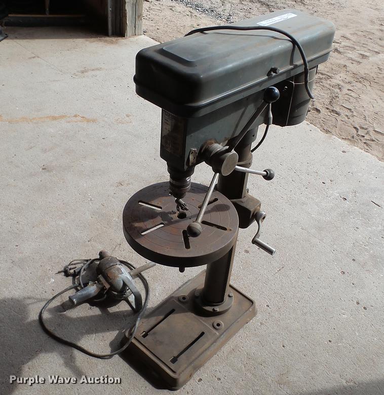 image for item DT9075 Columbia C-515 drill press