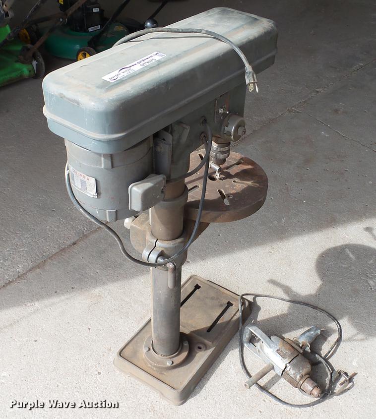 image for item DT9075 Columbia C-515 drill press