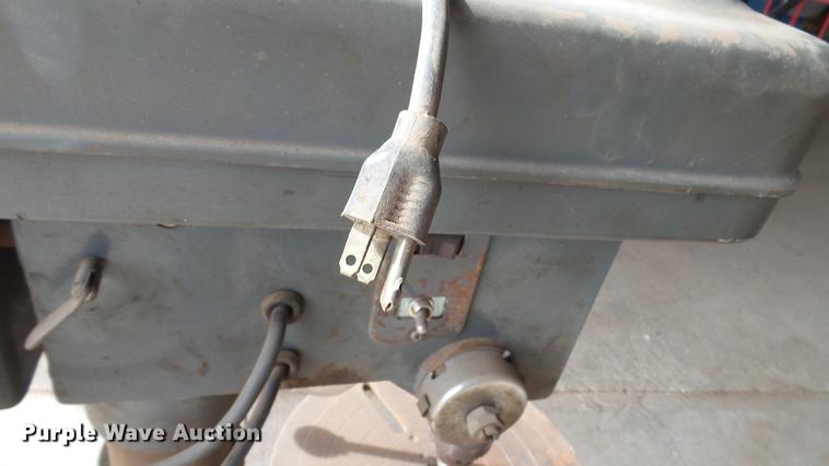 image for item DT9075 Columbia C-515 drill press