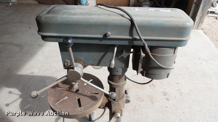image for item DT9075 Columbia C-515 drill press