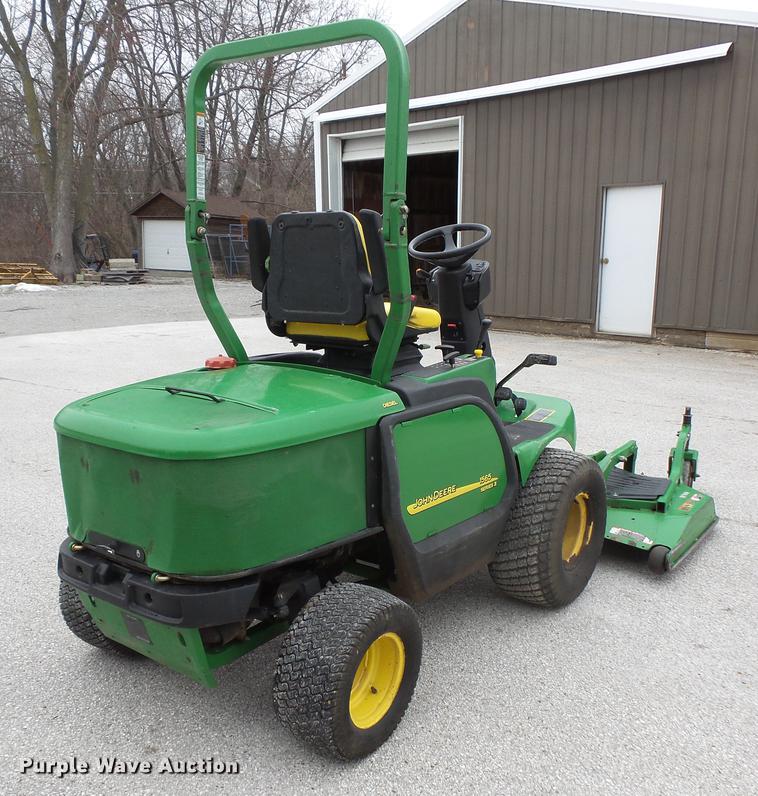 image for item DV9548 John Deere 1565 Series II lawn mower