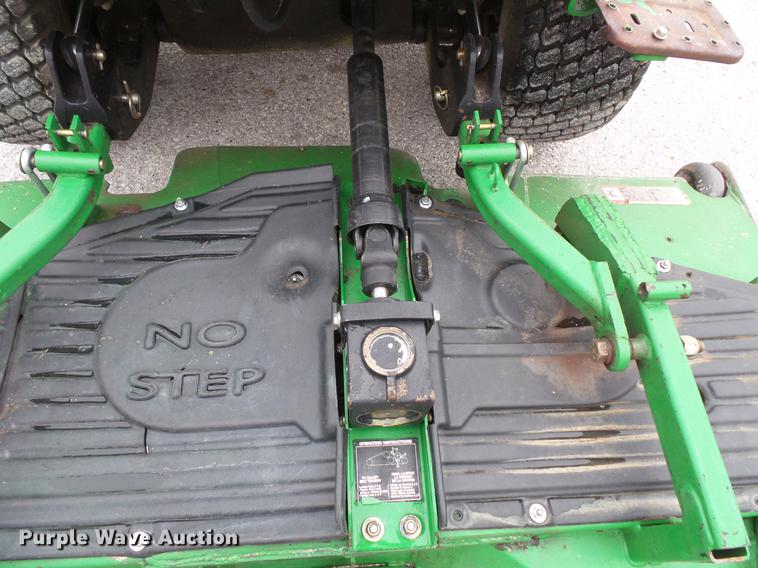 image for item DV9548 John Deere 1565 Series II lawn mower