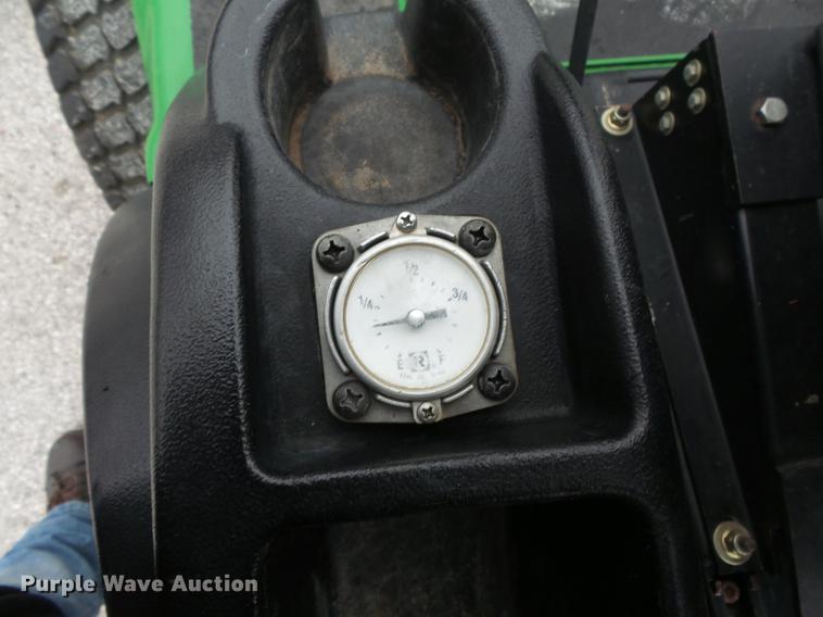 image for item DV9548 John Deere 1565 Series II lawn mower