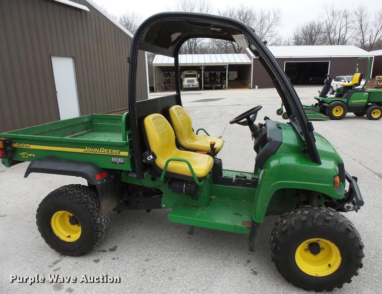 image for item DV9549 John Deere Gator HPX UTV