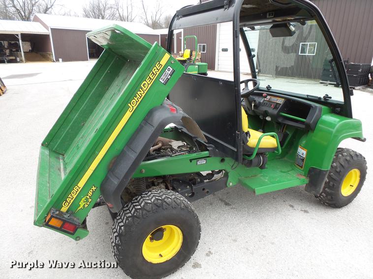 image for item DV9549 John Deere Gator HPX UTV