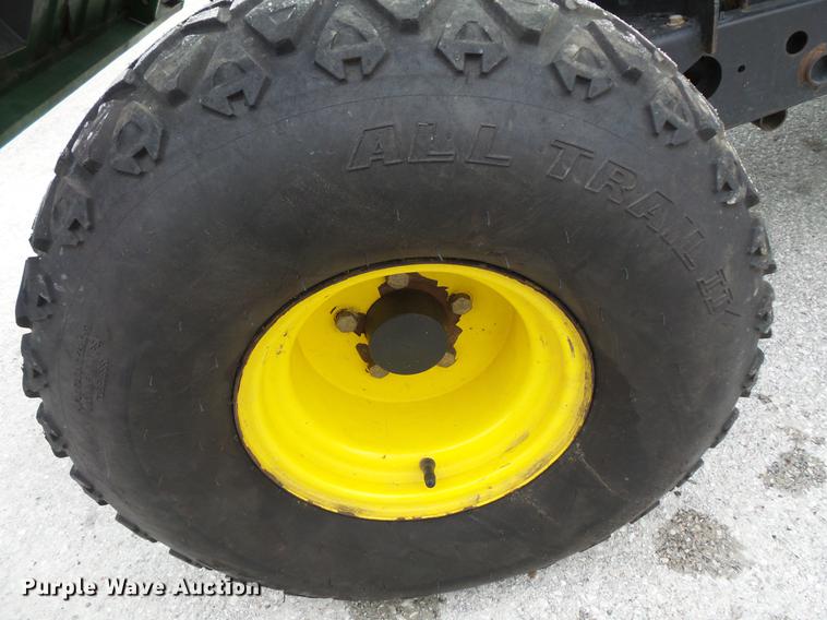 image for item DV9549 John Deere Gator HPX UTV