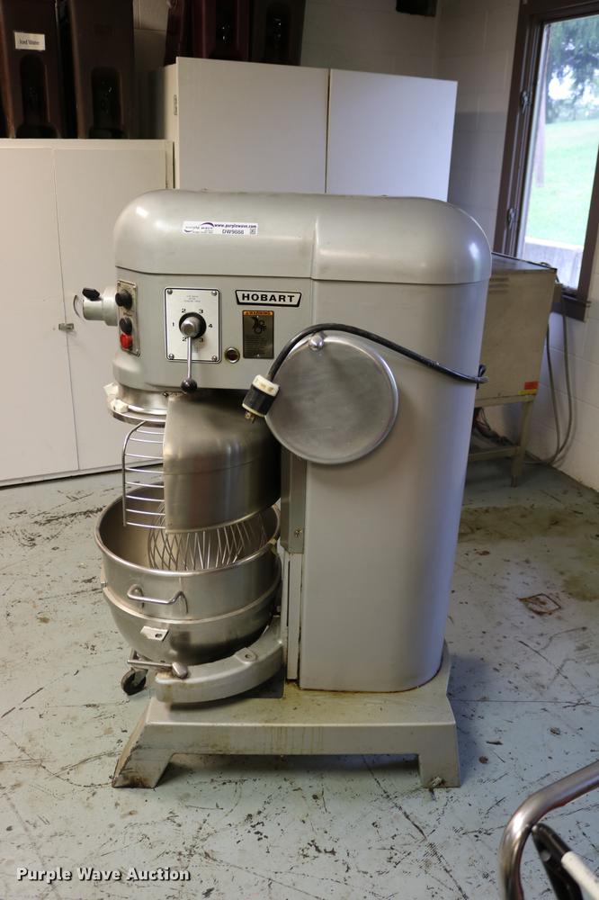 image for item DW9888 Hobart H-600T mixer