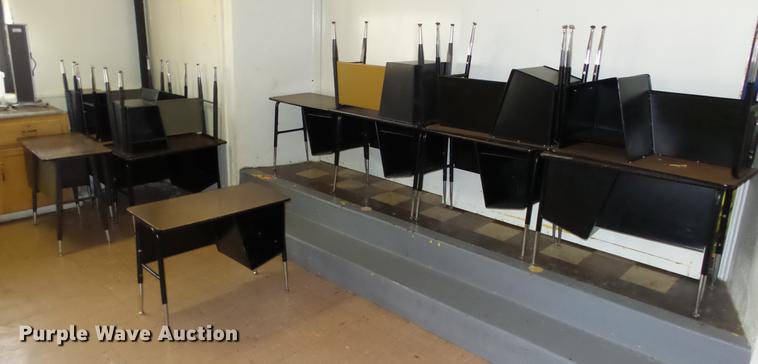 image for item EA9915 (15) desks
