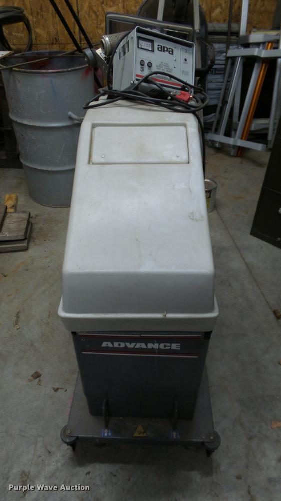 image for item EA9918 (2) Advance Convertomatic 20B floor scrubbers