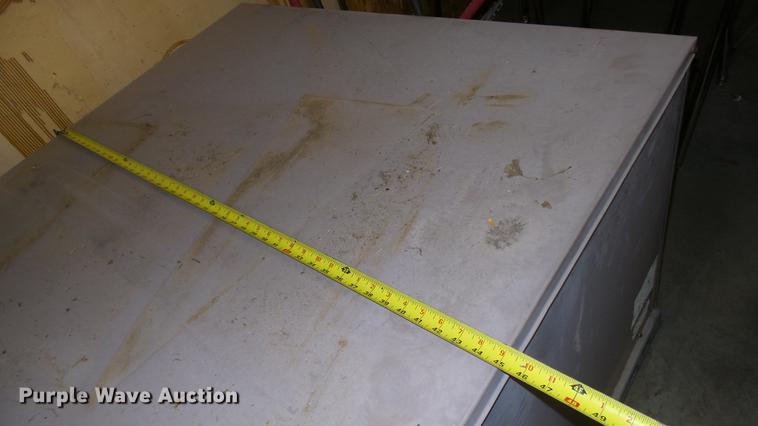 image for item EA9922 Carrier AC unit