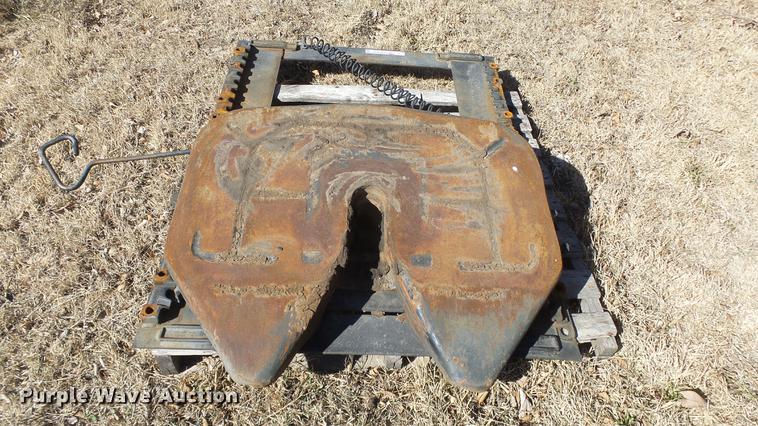 image for item EC9661 Fontaine sliding fifth wheel plate