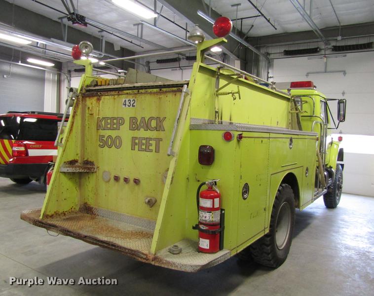 image for item EI9271 1979 International R1824 fire truck