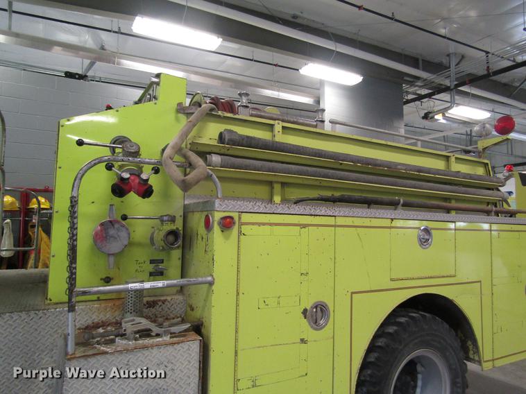 image for item EI9271 1979 International R1824 fire truck