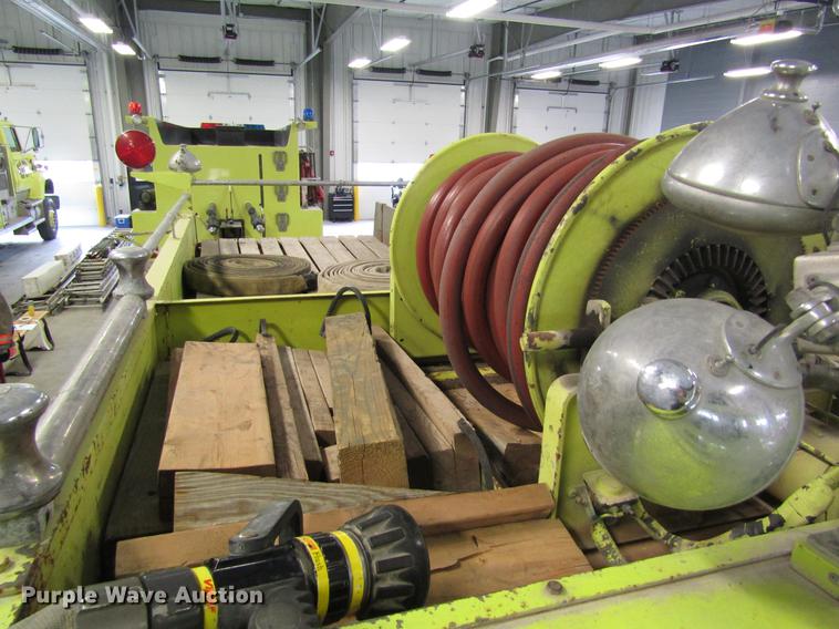 image for item EI9271 1979 International R1824 fire truck