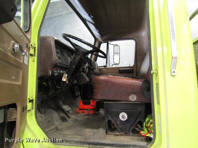 image for item EI9271 1979 International R1824 fire truck