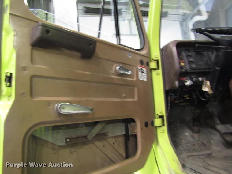 image for item EI9271 1979 International R1824 fire truck