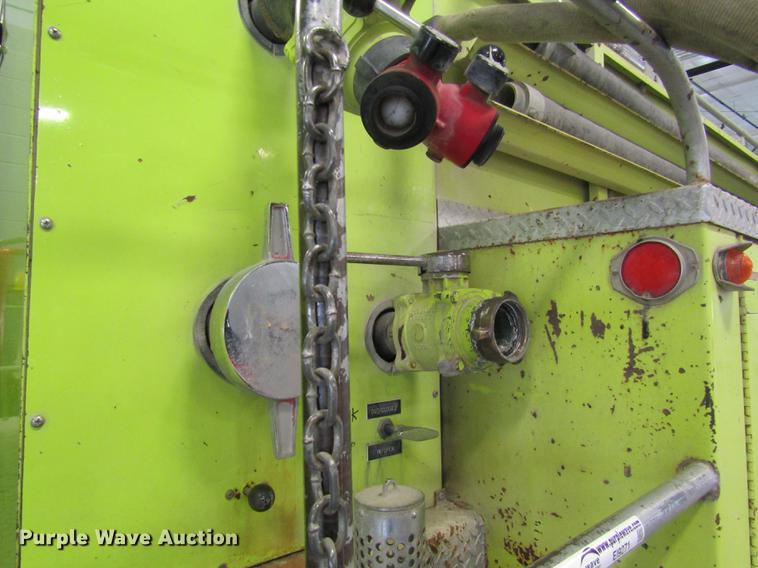 image for item EI9271 1979 International R1824 fire truck