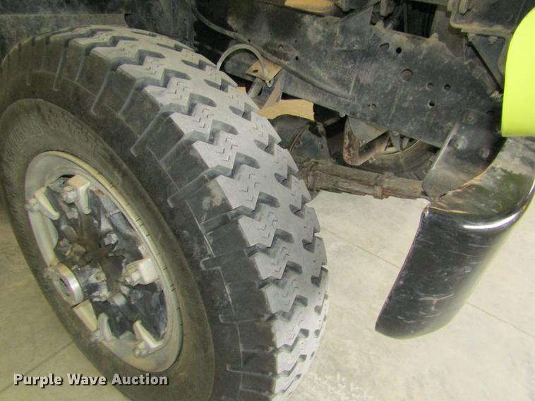 image for item EI9271 1979 International R1824 fire truck