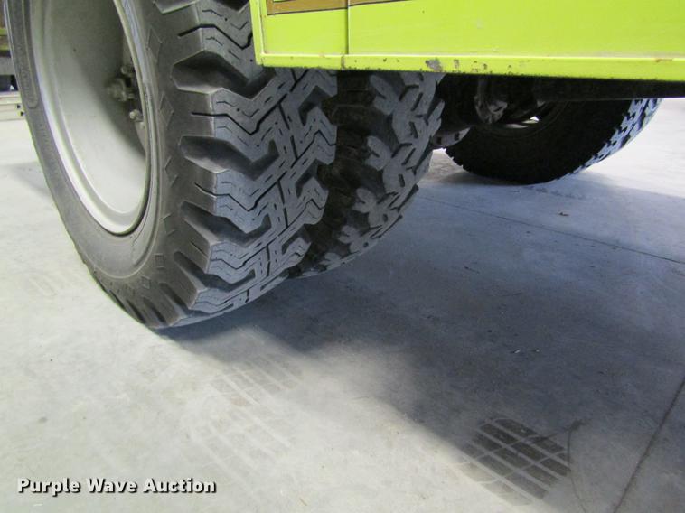 image for item EI9271 1979 International R1824 fire truck