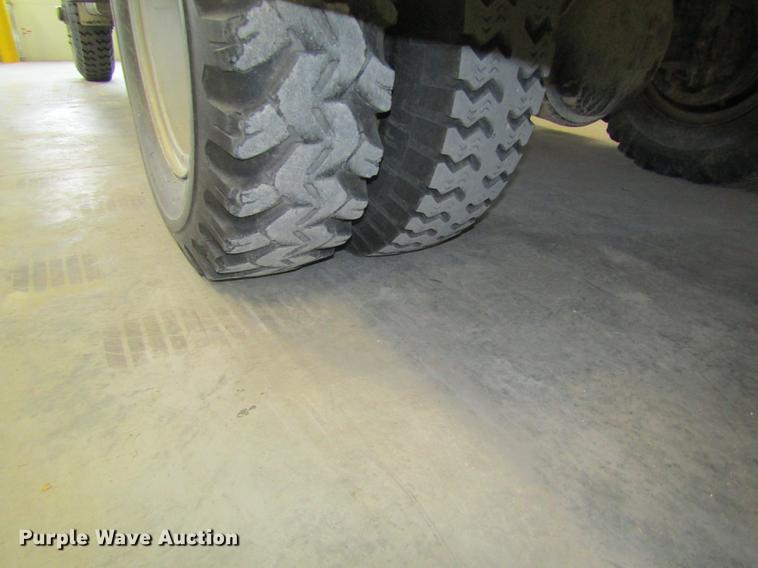 image for item EI9271 1979 International R1824 fire truck