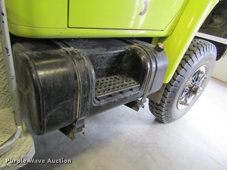 image for item EI9271 1979 International R1824 fire truck