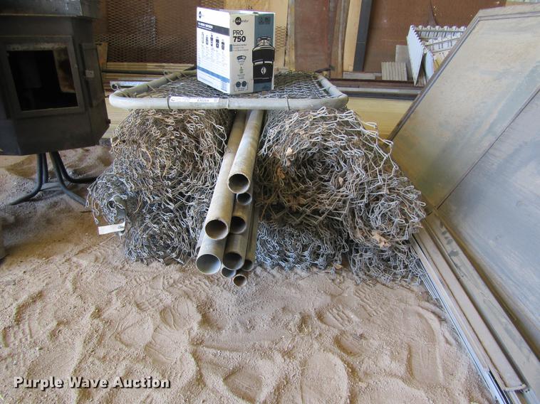 image for item EI9284 Chain link fence