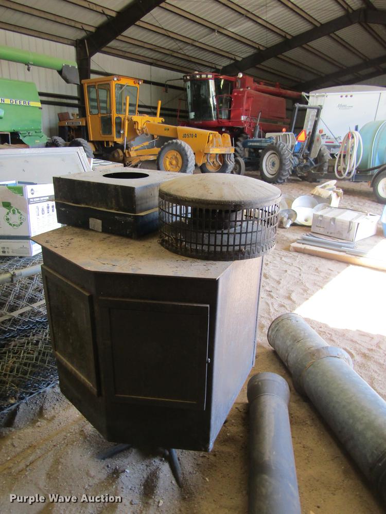 image for item EI9285 Wood burning stove