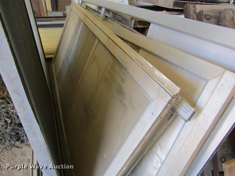 image for item EI9286 Building materials